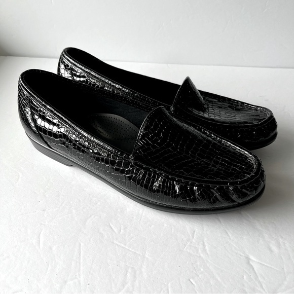 SAS Black Patent Leather Snake Print Embossed Loafers Size 12 N - Picture 2 of 10